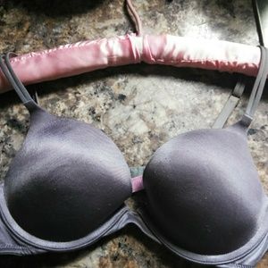 Victoria's Secret very sexy bra